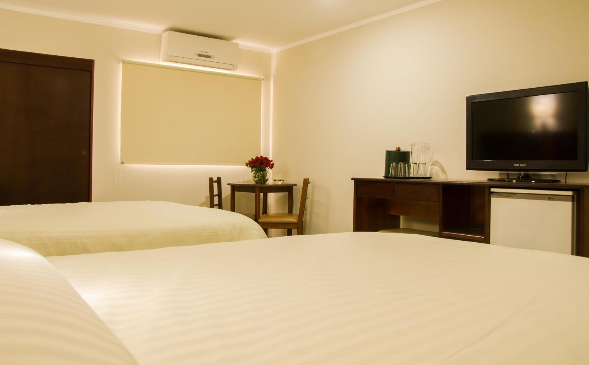 Hotel La Pedregosa Mérida Zewnętrze zdjęcie